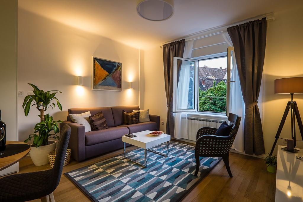 Caelestis Apartment Zagreb Exterior photo